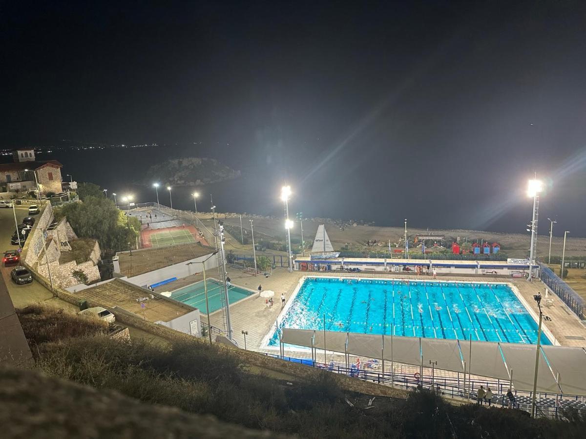 Apartment Center Piraeus Location Kastella Passalimani Port Zewnętrze zdjęcie