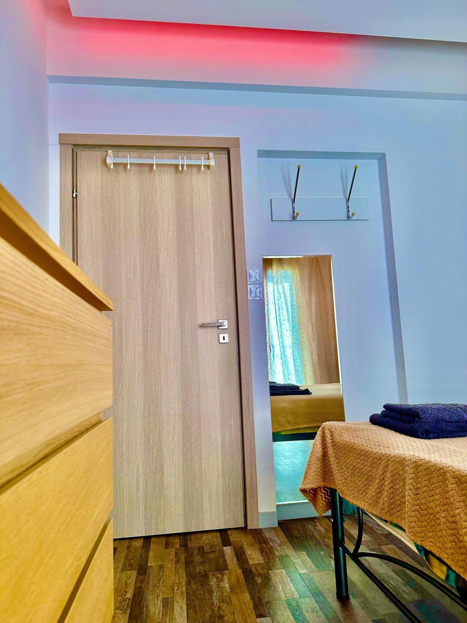 Apartment Center Piraeus Location Kastella Passalimani Port Zewnętrze zdjęcie