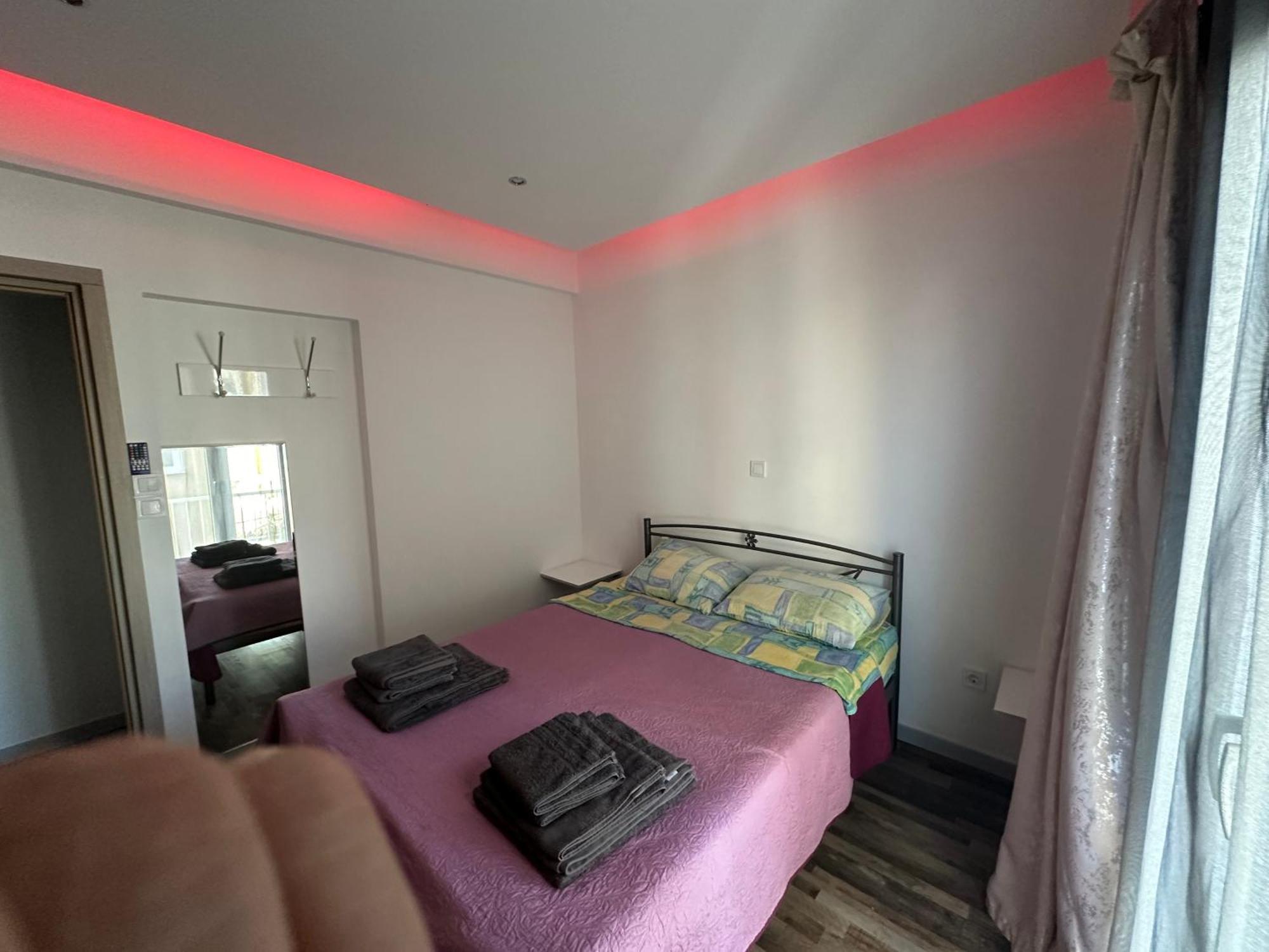 Apartment Center Piraeus Location Kastella Passalimani Port Zewnętrze zdjęcie