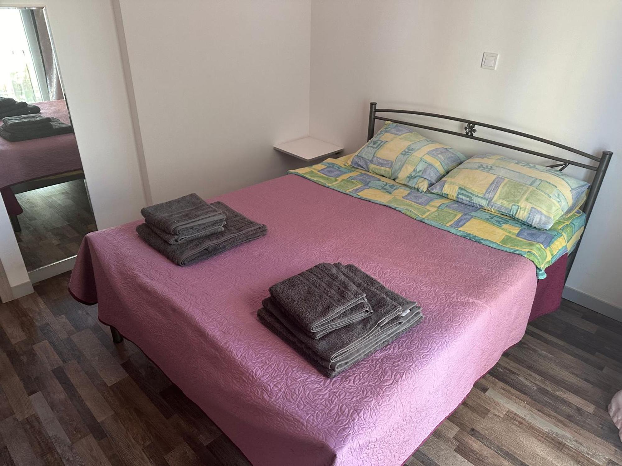 Apartment Center Piraeus Location Kastella Passalimani Port Zewnętrze zdjęcie